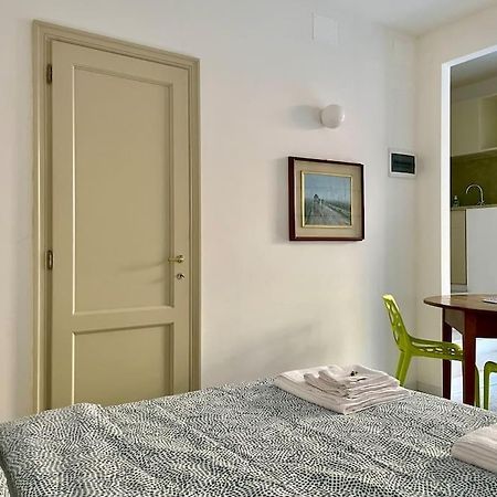 Modern Apartment Navigli Milan Exterior photo