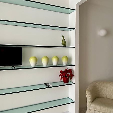 Modern Apartment Navigli Milan Exterior photo