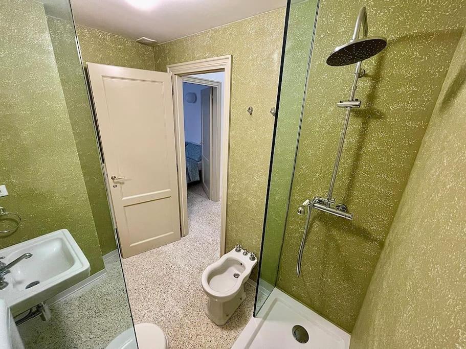 Modern Apartment Navigli Milan Exterior photo